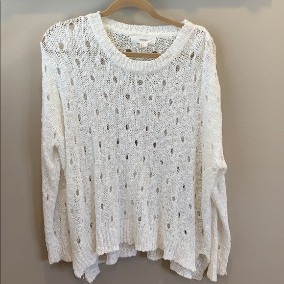 Cream sweater - Picture 1 of 3